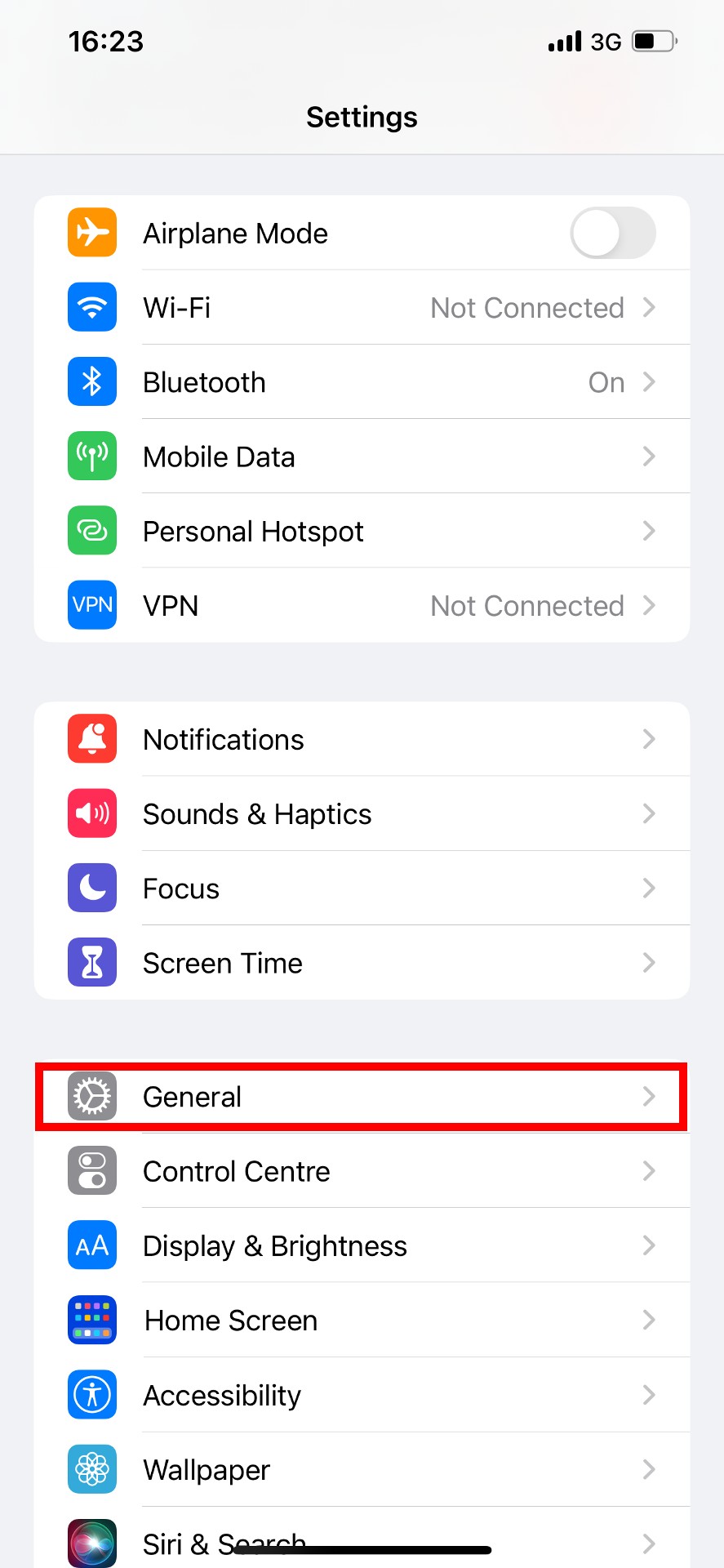 Réglages iOS avec "Général" surligné